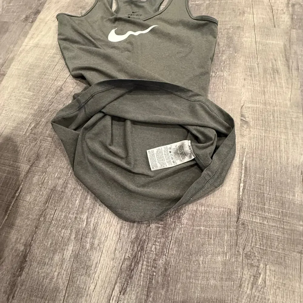 Nike Dri-Fit Woman’s Athletic Gray‎ Logo Tank Top